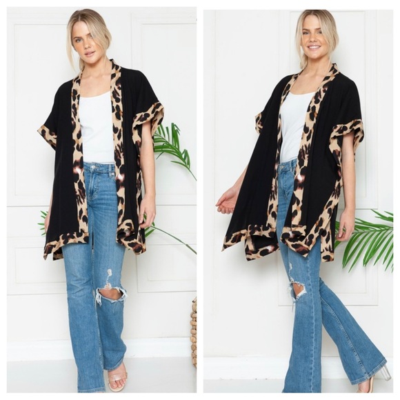 18 FABULOUS LEOPARD TRIM OPEN PONCHO - Picture 2 of 6